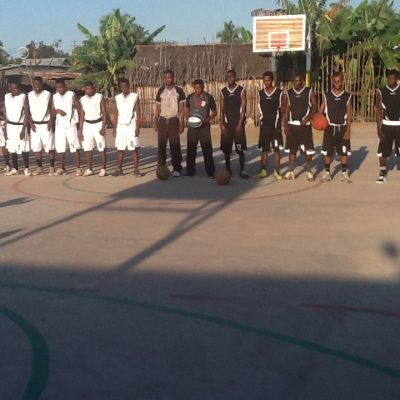 Inaugurato il campo di basket_01